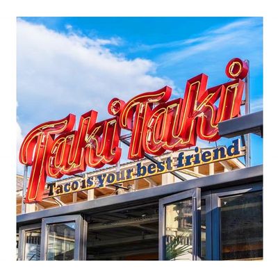 Restaurant Digital Advertising Board with High Brightness LED Light and Custom Logo