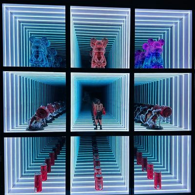 DC12V/AC110-220V Voltage Custom Color-Changing RGB Lights for Fashionable Trends