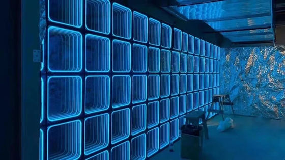 Sophisticated Decoration Infinity Mirror 3D LED Hologram Fan with AC Power Supply