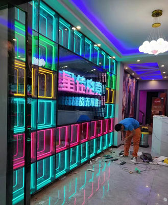 LED Strips Light Source Multi-Layer Mirror Holographic Fan with 12V Input Voltage